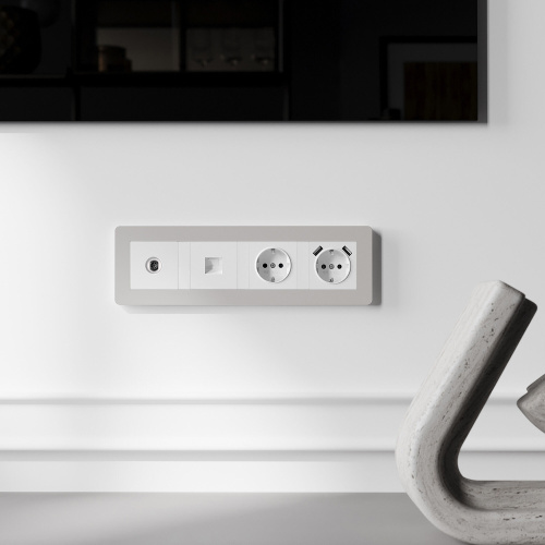 Рамка из поликарбоната на 4 поста Split дымчатый/белый, soft-touch W0043067 фото 8 Рамка из поликарбоната на 4 поста Split дымчатый/белый, soft-touch W0043067 фото 8