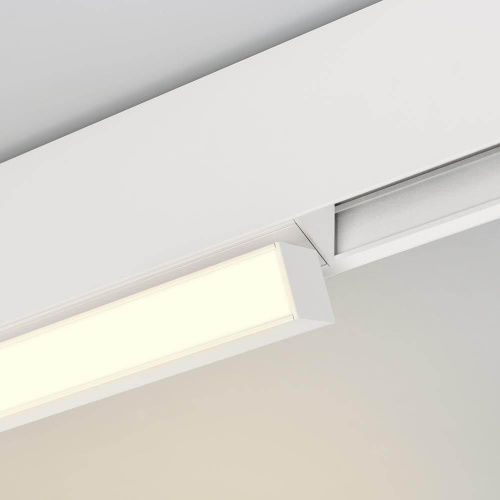 Трековый светодиодный светильник для магнитного шинопровода Arlight Mag-Flat-Fold-45-S405-12W Day4000 026990 фото 2