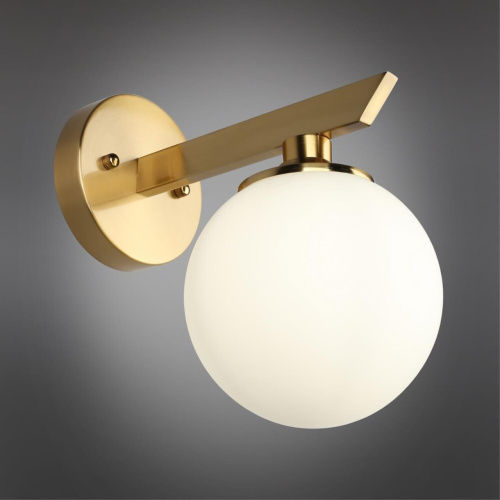 Светильник настенный (Бра) OML-68301-01 фото 3 Светильник настенный (Бра) OML-68301-01 фото 3