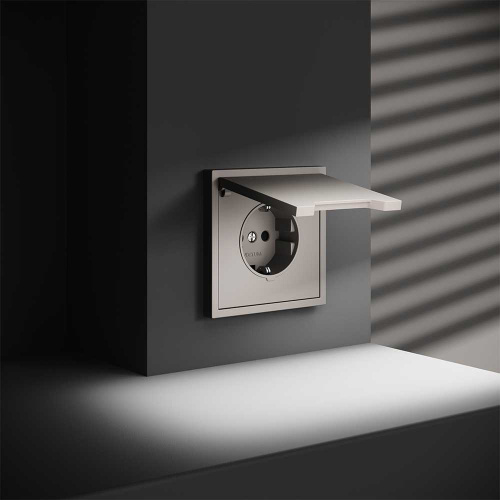 Розетка встраиваемая Voltum S70 с заземлением, защитными шторками и крышкой 16А, (кашемир) VLS040303 фото 3