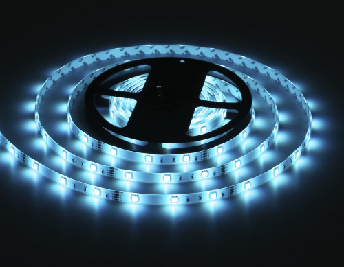 Комплект светодиодной ленты 12В 5050 30Led 7.2Вт/м Цветная RGB IP65 5м фото 3 Комплект светодиодной ленты 12В 5050 30Led 7.2Вт/м Цветная RGB IP65 5м фото 3
