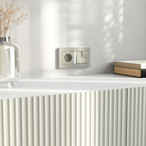 Выключатель двухклавишный проходной с подсветкой (дымчатый) W1222104 фото 6