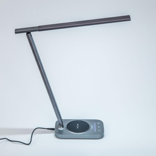 Citilux Ньютон CL803052 LED Настольный светильник USB Qi фото 10 Citilux Ньютон CL803052 LED Настольный светильник USB Qi фото 10