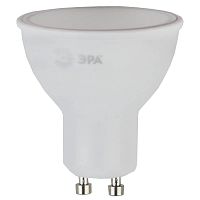 Лампа светодиодная ЭРА GU10 7W 2700K матовая ECO LED MR16-7W-827-GU10 Б0040874
