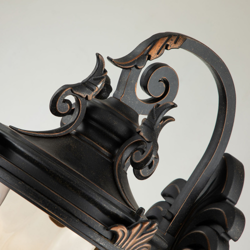 Настенный фонарь Elstead Lighting BT1-L фото 5 Настенный фонарь Elstead Lighting BT1-L фото 5