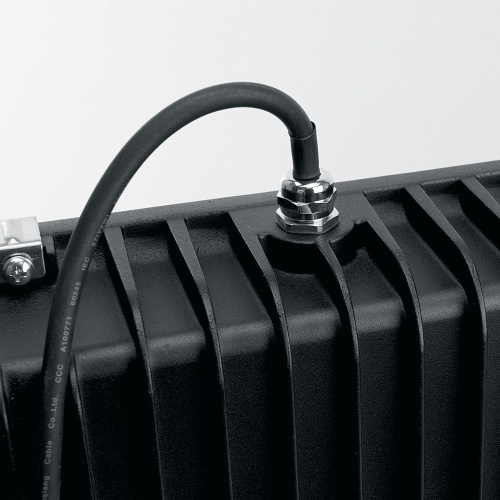 Светодиодный прожектор Feron LL-930 IP65 1000W 6400K фото 3