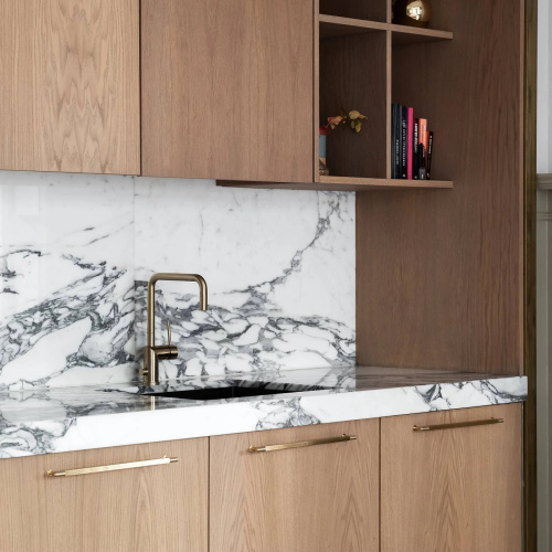 Ручка-скоба Pull Bar Linear Medium Brass фото 4