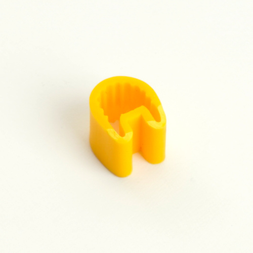 Набор кабель-маркеров "L,N,PE" STEKKER для провода сеч. до 6мм2, желтый CBMR40-S2 (DIY упак 6 отрез по30 шт) фото 2