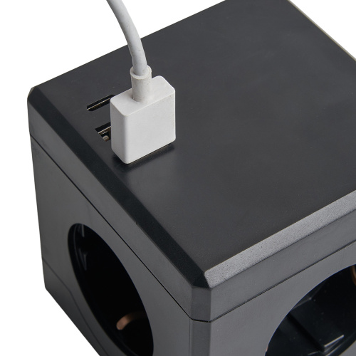 HM10-41-01 Удлинитель 3-местный с/з, 3x1мм2, 1.5м, 250В, 16А, 2USB+1С, 5V 3,1А, серия Comfort, черный фото 4