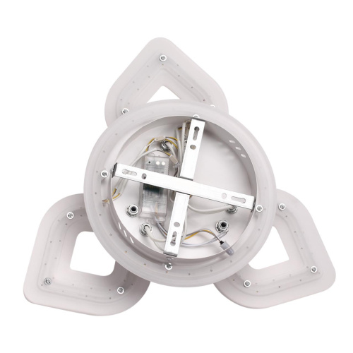 8255/62CL LEDIO LN 000 белый, металл/акрил Светильник потолочный с ПДУ LED 62W+подсветка 220V VIKKI фото 8 8255/62CL LEDIO LN 000 белый, металл/акрил Светильник потолочный с ПДУ LED 62W+подсветка 220V VIKKI фото 8