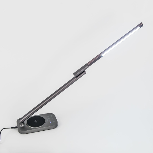 Citilux Ньютон CL803052 LED Настольный светильник USB Qi фото 5 Citilux Ньютон CL803052 LED Настольный светильник USB Qi фото 5