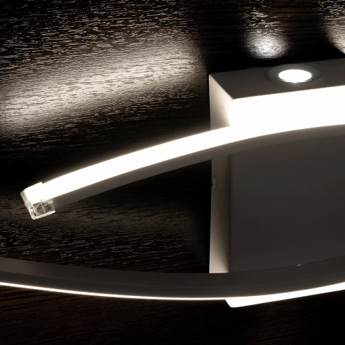 Настенный светильник Arte Lamp ALUDRA A2216AP-1WH фото 4 Настенный светильник Arte Lamp ALUDRA A2216AP-1WH фото 4