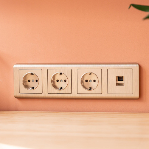 Накладка для телефонной розетки RJ11 (шампань рифленый) W1192010 фото 4 Накладка для телефонной розетки RJ11 (шампань рифленый) W1192010 фото 4