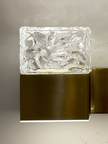 Настенный светильник MB17090026-2B gold фото 3 Настенный светильник MB17090026-2B gold фото 3