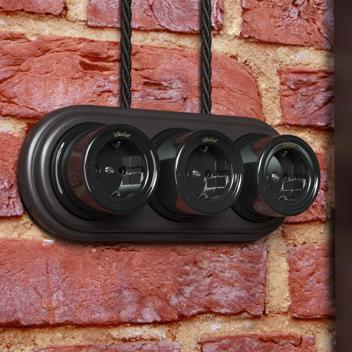 Розетка с заземлением черный ретро W5671008 фото 3 Розетка с заземлением черный ретро W5671008 фото 3