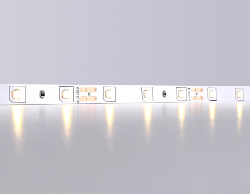 Светодиодная лента 12В 2835 60Led 4.8Вт/м 3000K IP20 5м фото 2