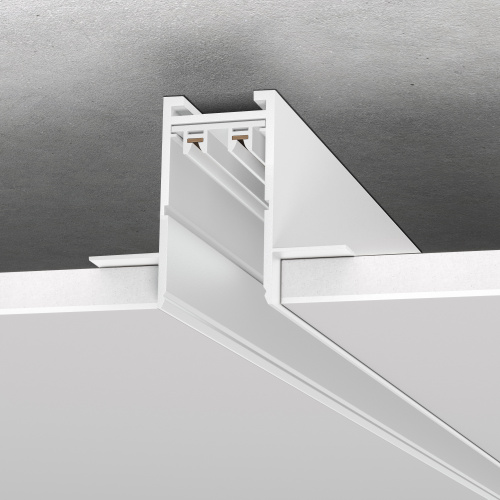 ST021.519.00H Шинопровод SKYLINE 220 встраиваемый ST-Luce Белый Длина 1 000мм SKYLINE 220 фото 4