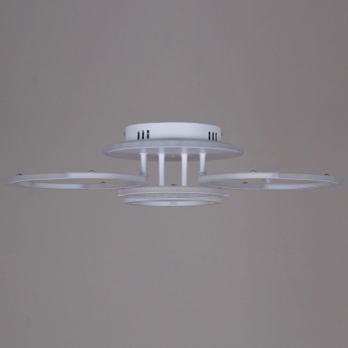 Потолочная светодиодная люстра Reluce 09820-3.3-2+2A WH (RGB) фото 9 Потолочная светодиодная люстра Reluce 09820-3.3-2+2A WH (RGB) фото 9