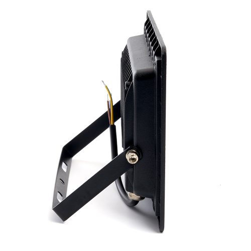 Светодиодный прожектор SAFFIT SFL90-70 IP65 70W 6400K черный фото 6