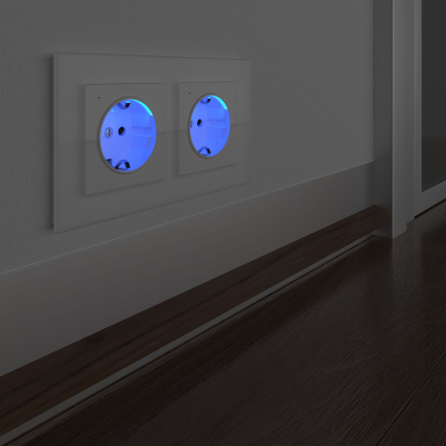 Розетка с подсветкой (белая) W1171401 фото 4 Розетка с подсветкой (белая) W1171401 фото 4