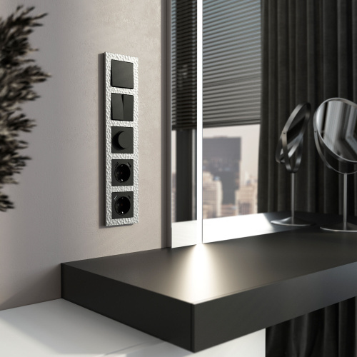 Рамка из поликарбоната на 5 постов Hammer серебряный W0052406 фото 4