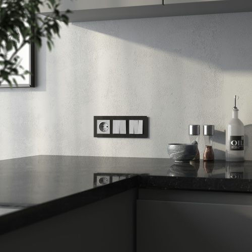 Розетка с заземлением (cеребряный рифленый) W1171009 фото 3