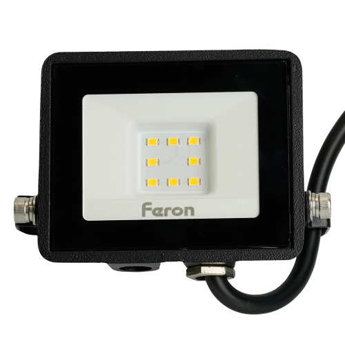 Светодиодный прожектор Feron LL-918 IP65 10W 6400K фото 5