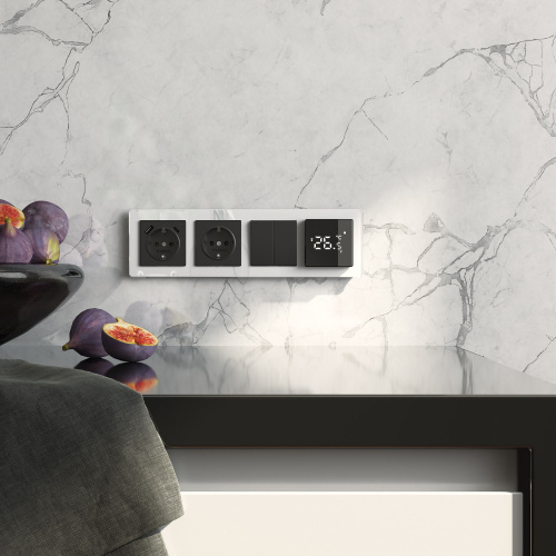 Рамка из акрила на 4 поста Acrylic белый W0042701 фото 3 Рамка из акрила на 4 поста Acrylic белый W0042701 фото 3