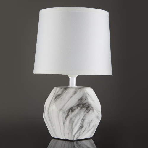 Настольный светильник Escada 10163/T E14*40W White marble фото 2 Настольный светильник Escada 10163/T E14*40W White marble фото 2