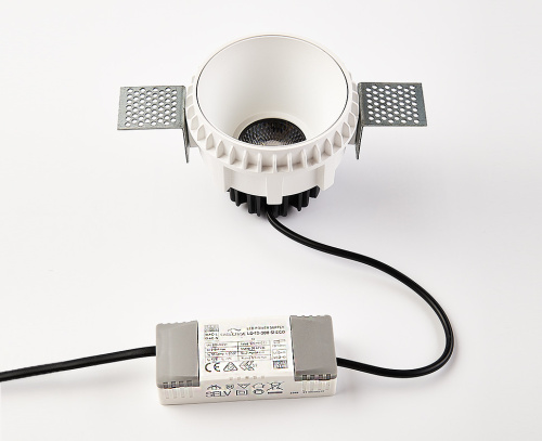 IT08-8021 white 3000K светильник встраиваемый фото 9 IT08-8021 white 3000K светильник встраиваемый фото 9