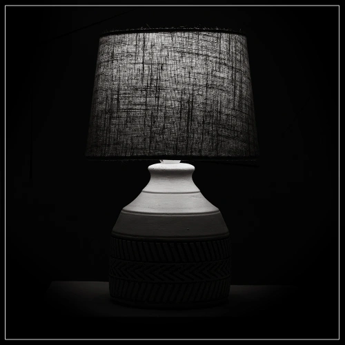 Декоративная настольная лампа Arte Lamp TIAKI A4636LT-1GY фото 4 Декоративная настольная лампа Arte Lamp TIAKI A4636LT-1GY фото 4